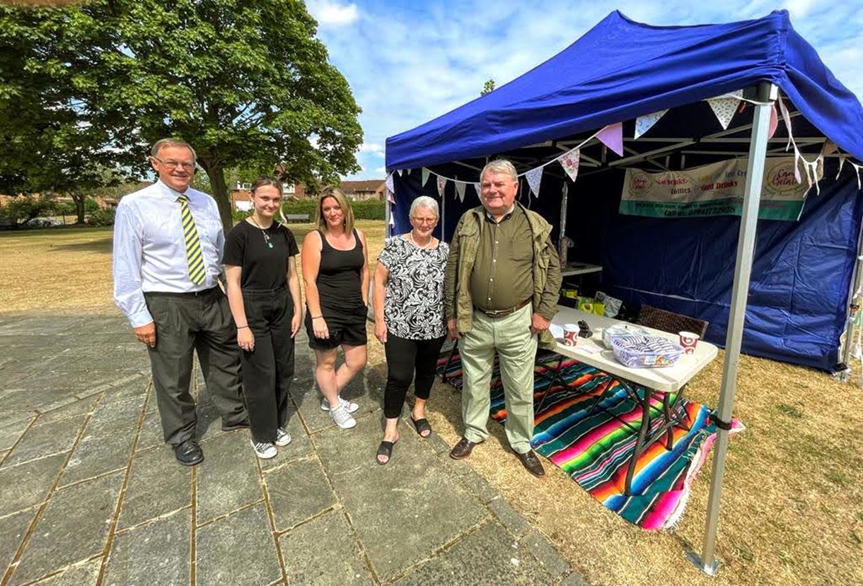 Canto Gelato, is running a pop-up café at Vigo Recreation Ground in Andover throughout August!