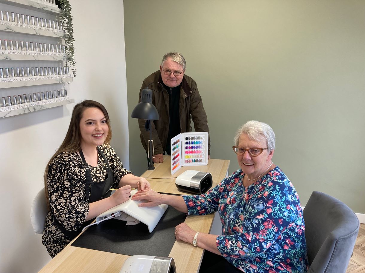 Independent Retailer Grant awarded to Gloss Beauty
