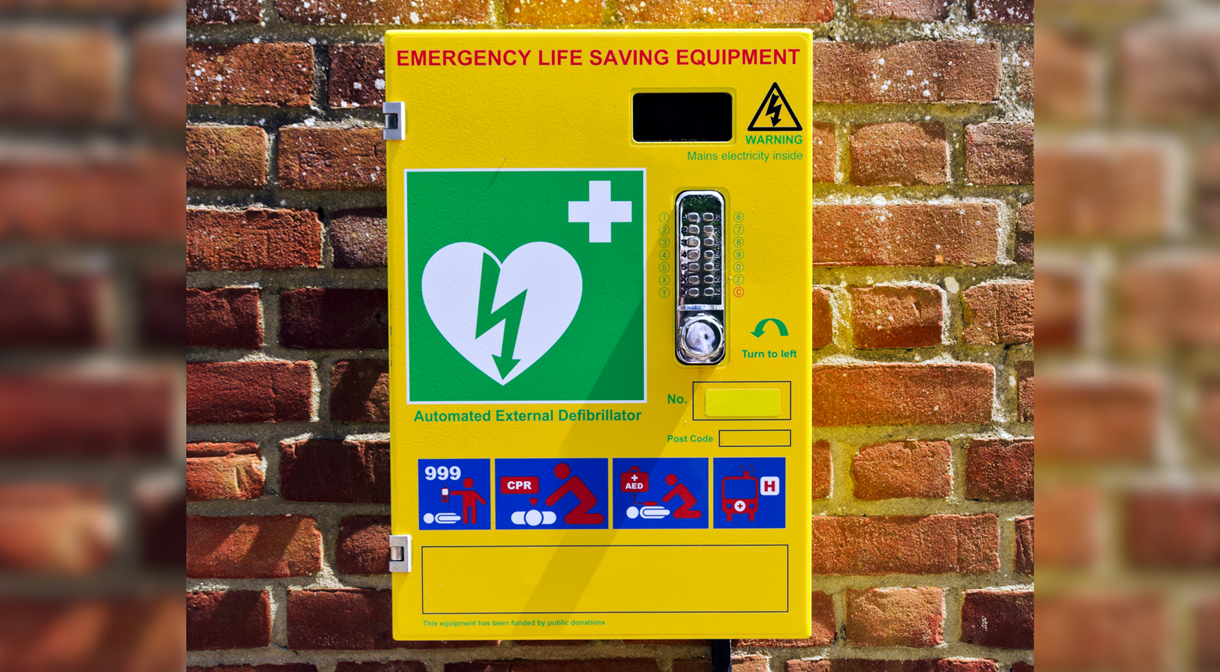 Defibrillator